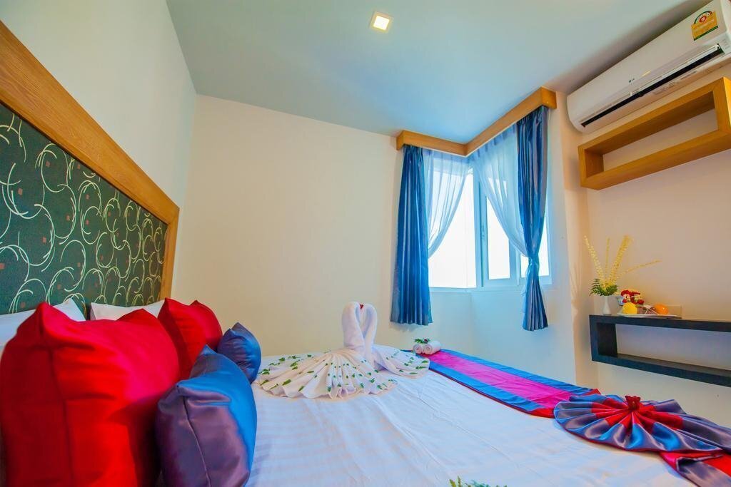 Изображение The Jasmine Nai Harn Beach Resort 3*