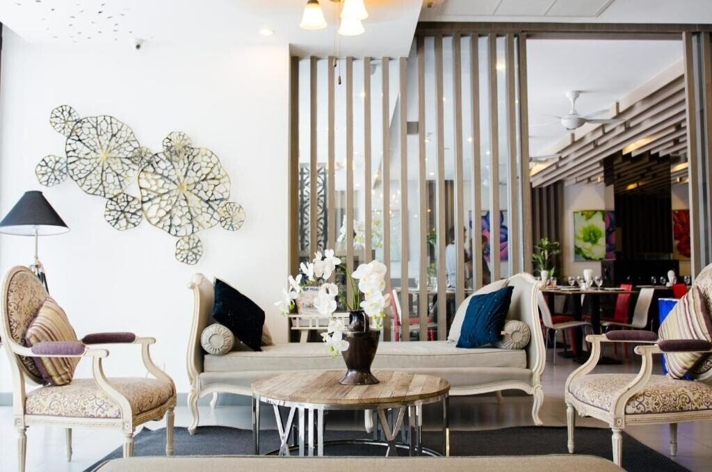Картинка Mirage Express Patong Phuket Hotel 3*