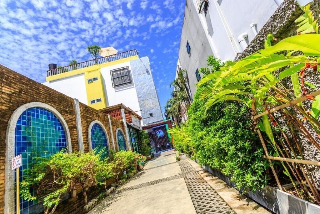 7Q Sariya Resident 3* фотосуреті