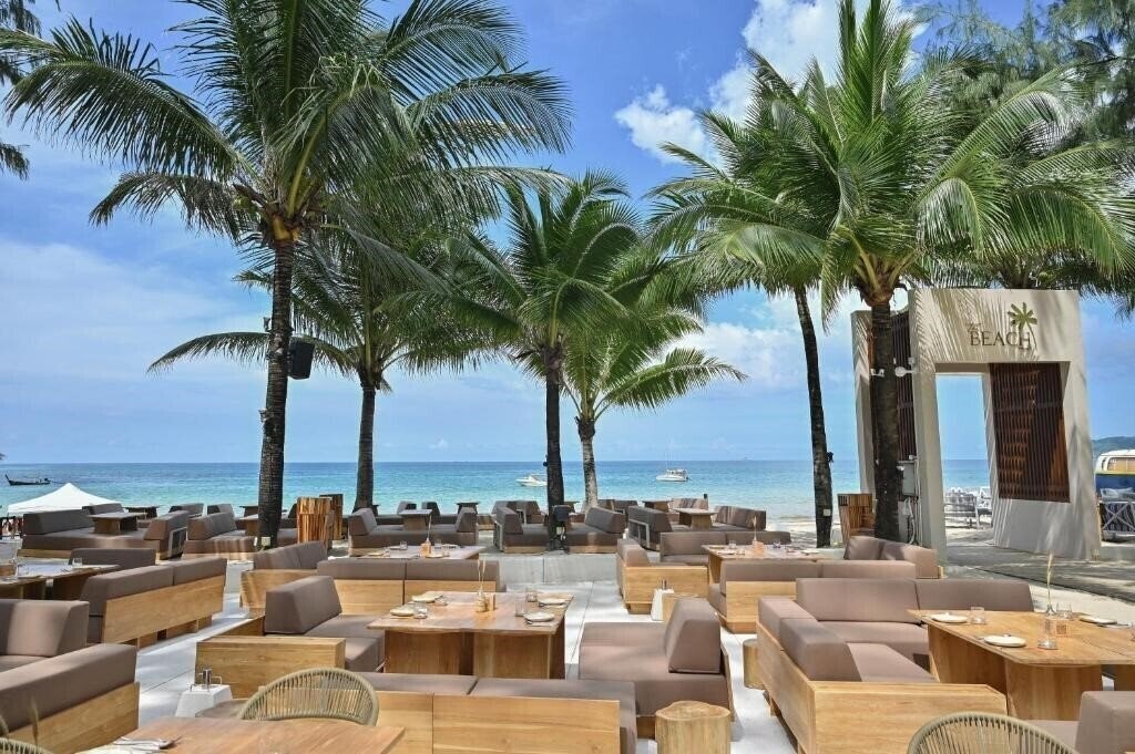Arinara Beach Resort Phuket - SHA Extra Plus 4* суреті