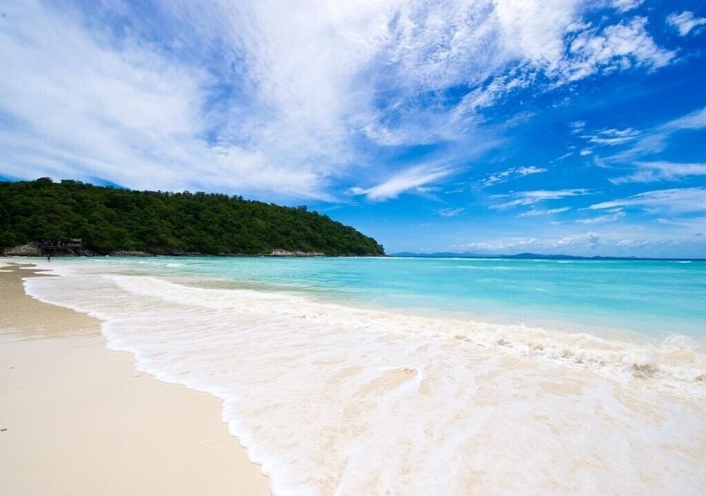 Rayaburi Resort Racha 4* суреті