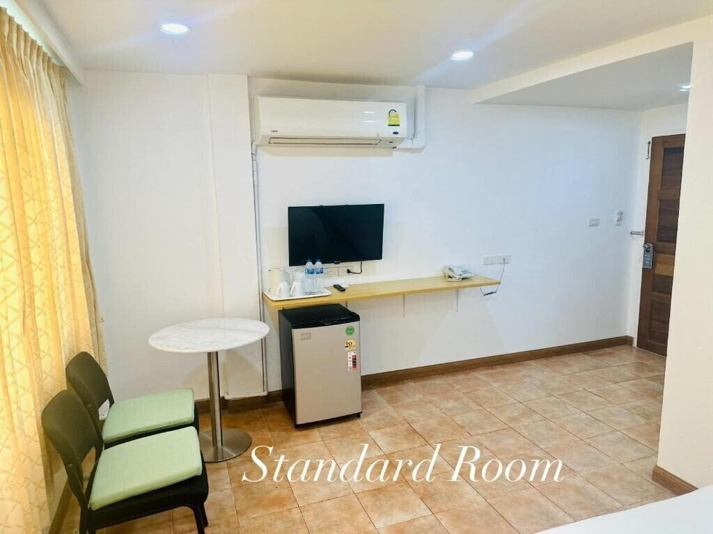 Фото Surin Bay Inn 3*