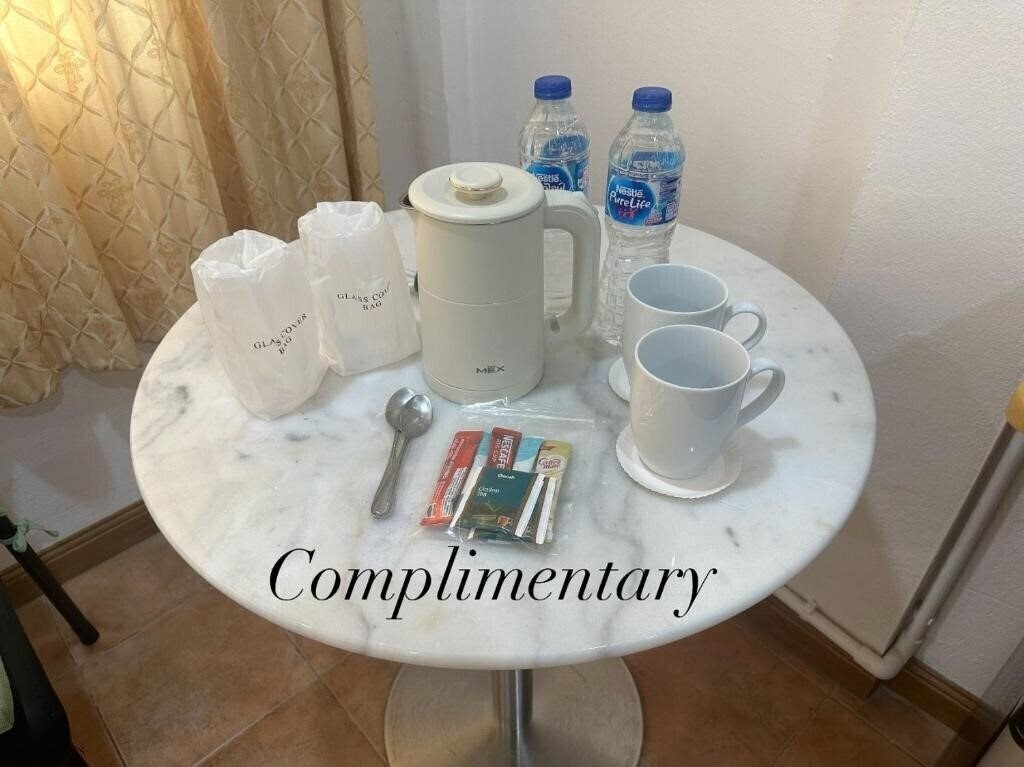 Surin Bay Inn 3* суреті