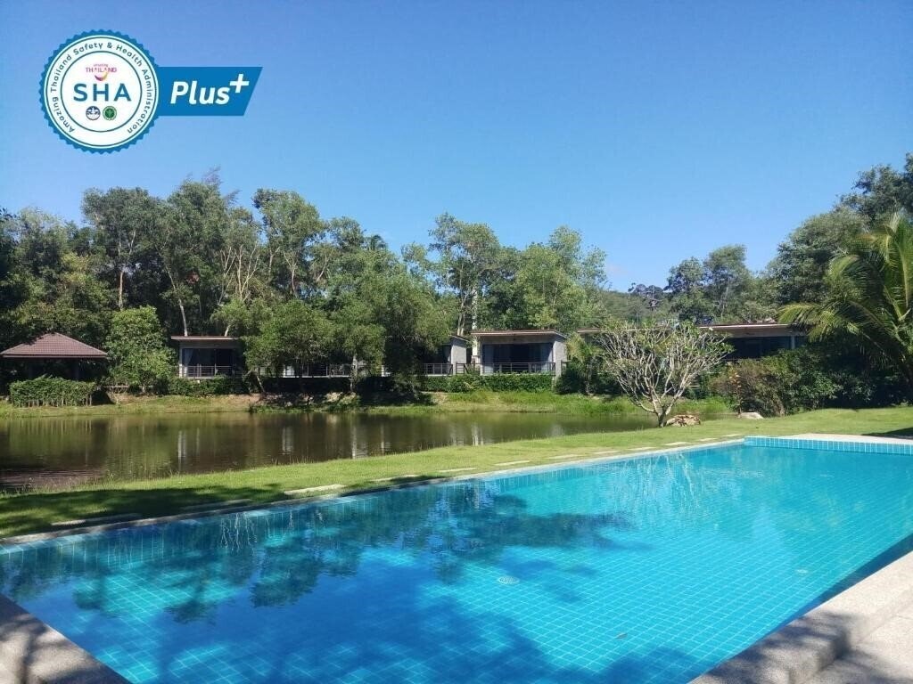 The Touch Green, Naiyang 3* қонақ үйі