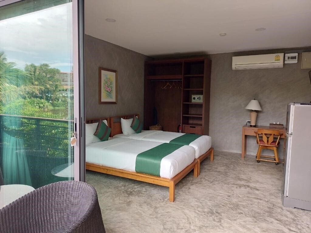 The Touch Green, Naiyang 3* суреті