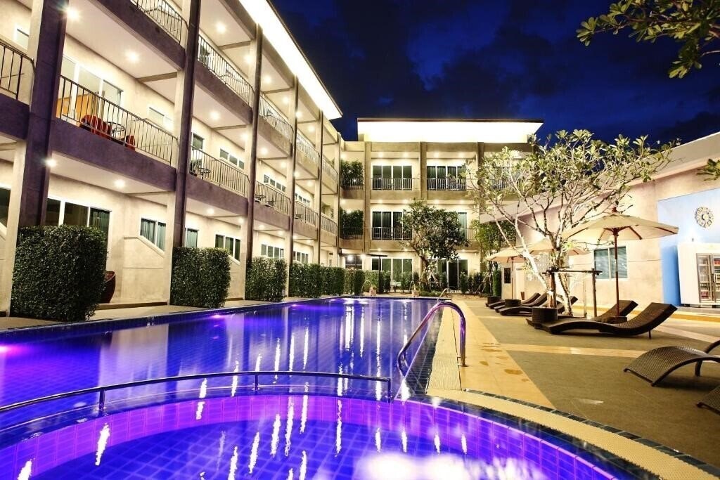 The Malika Hotel 4* фотосуреті
