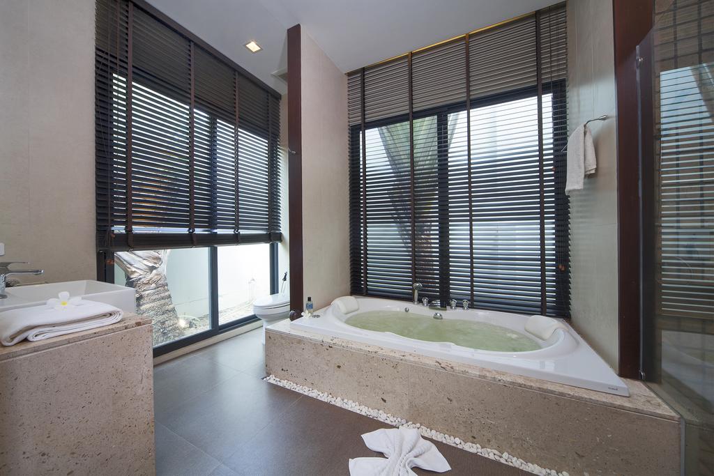 Фото Baan Wana 8 Central Phuket Villa вилла