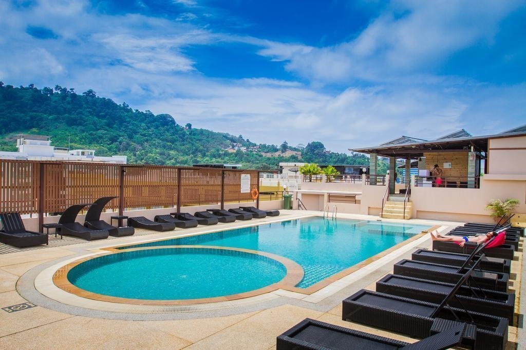 Chana Phuket Hotel 3* қонақ үйі