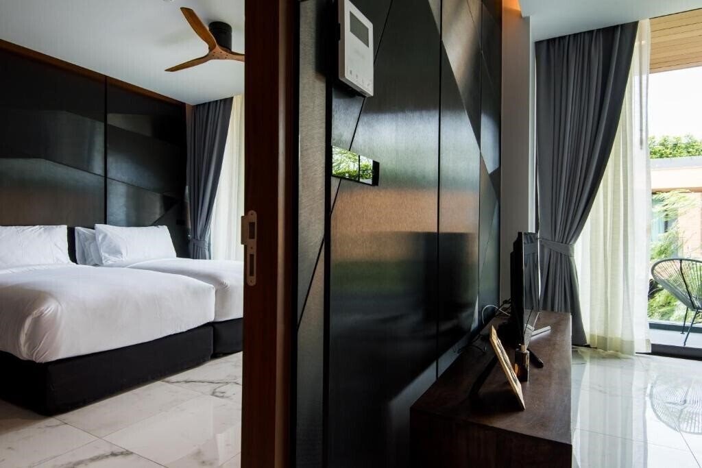 Фото Glam Habitat Hotel 4*