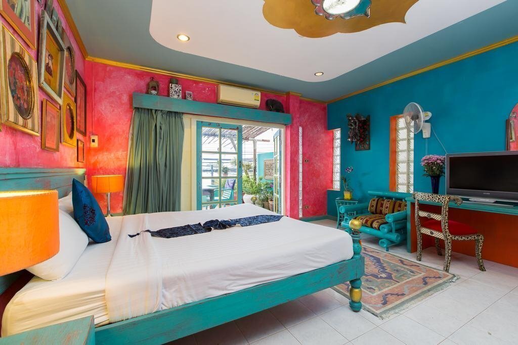 Фото Barefoot Hotel Kalim Beach Front 3*