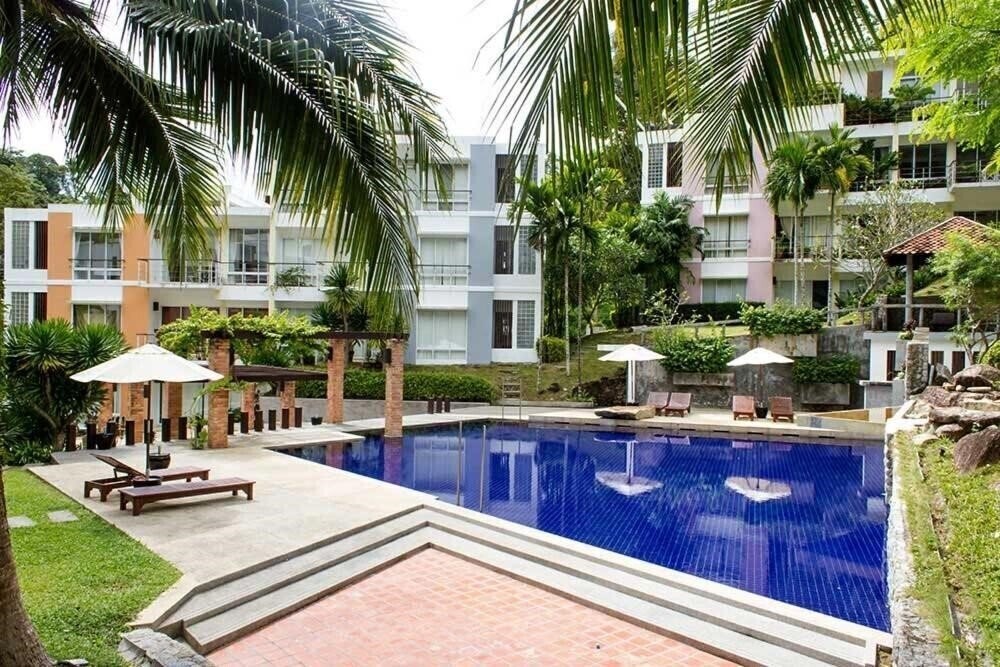 Отель Kamala Hills 3*