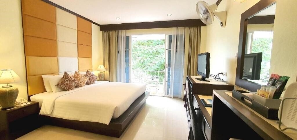 Изображение The Mareeya Place 2*