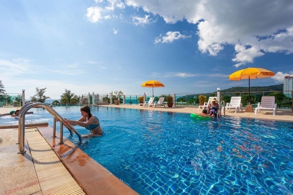 Фото Bauman Casa Karon Beach Resort 3*