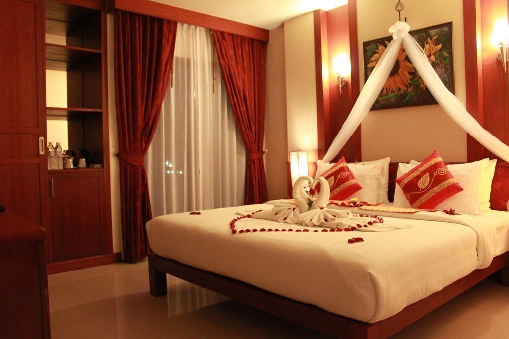 Patong Hemingway'S Hotel 3* суреті