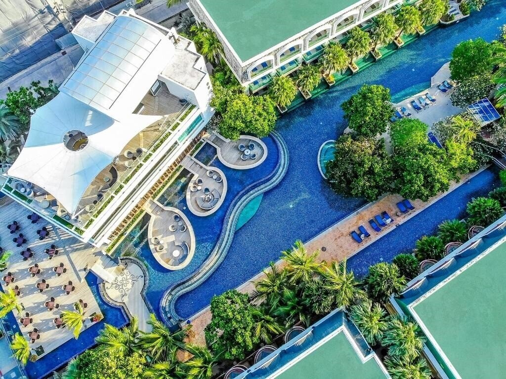 Изображение Phuket Graceland Resort & SPA 4*
