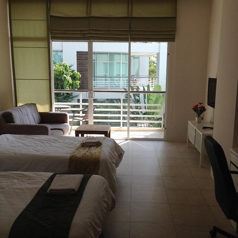 Karon Hill Residence 3* фотосуреті