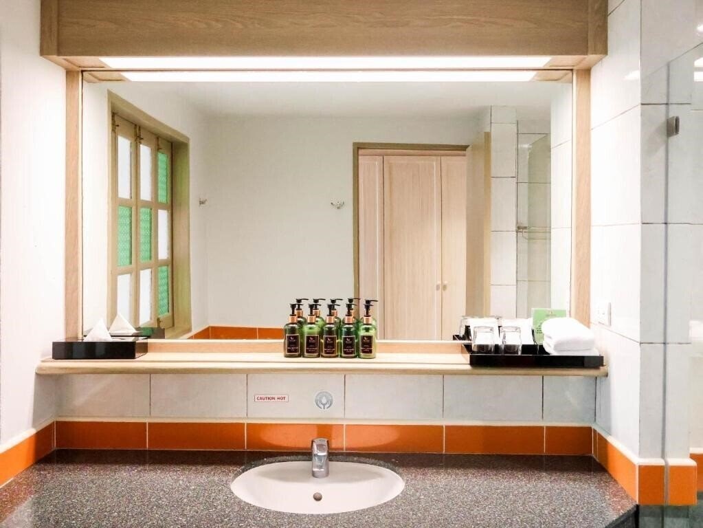 Phuket Orchid Resort 3* фотосуреті