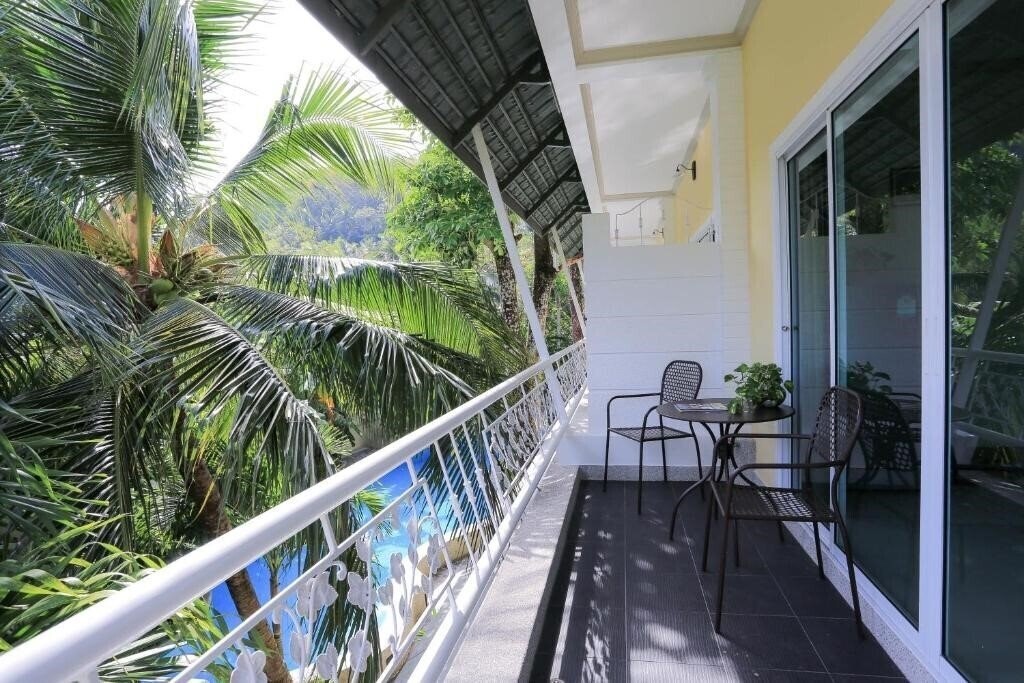 Картинка Naka Resort 2*