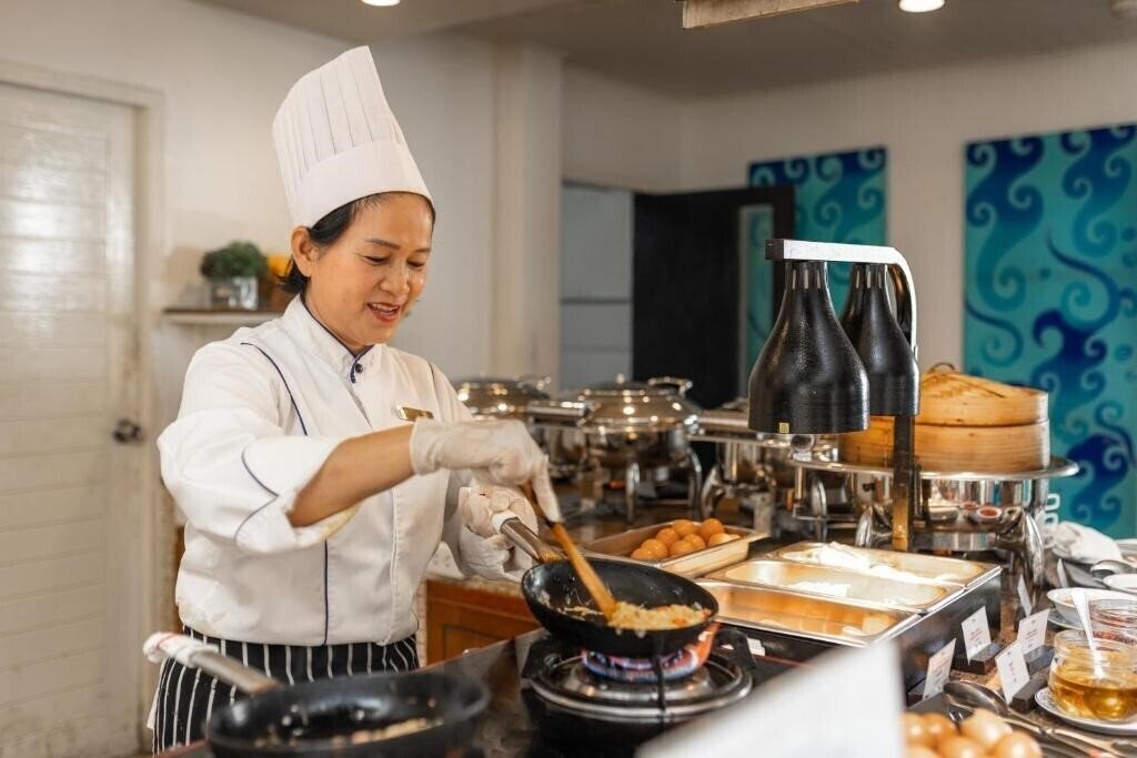 Картинка Centara Kata Resort Phuket 4*
