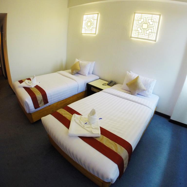 Фото Phuket Town Inn 2*