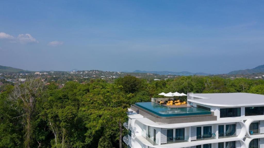 Картинка Utopia Naiharn 5*