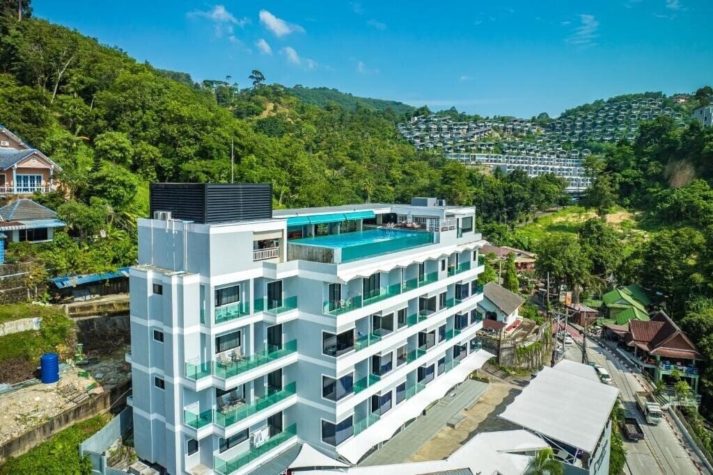 Triple L Hotel Patong Beach 4* қонақ үйі
