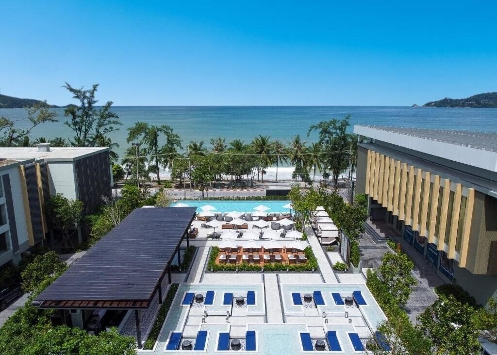Фото Four Point By Sheraton Phuket Patong Beach Resort 4*