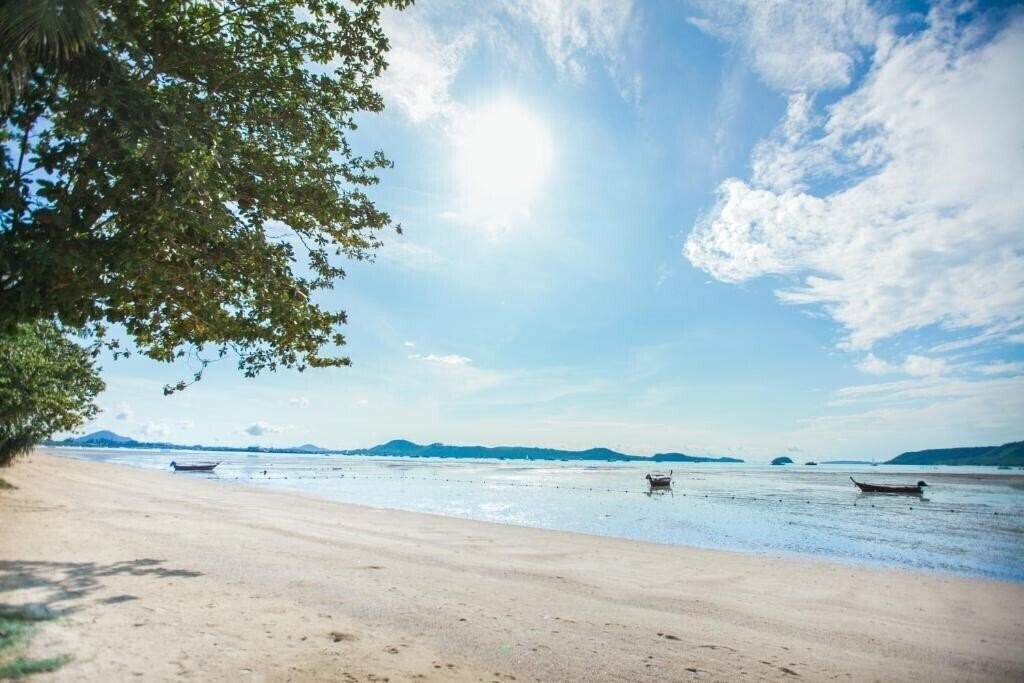 Blue Beach Grand Resort And SPA 4* қонақ үйі