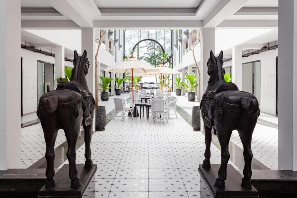 Изображение Anona Beachfront Phuket Resort 4*