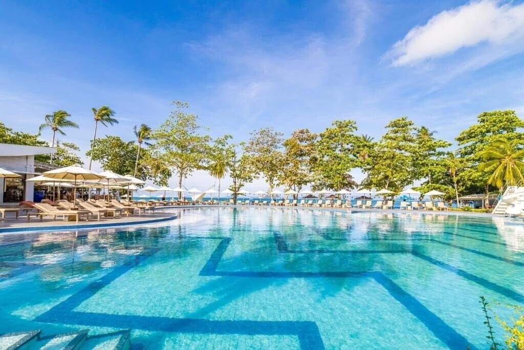 Фото Royal Yao Yai Island 4*