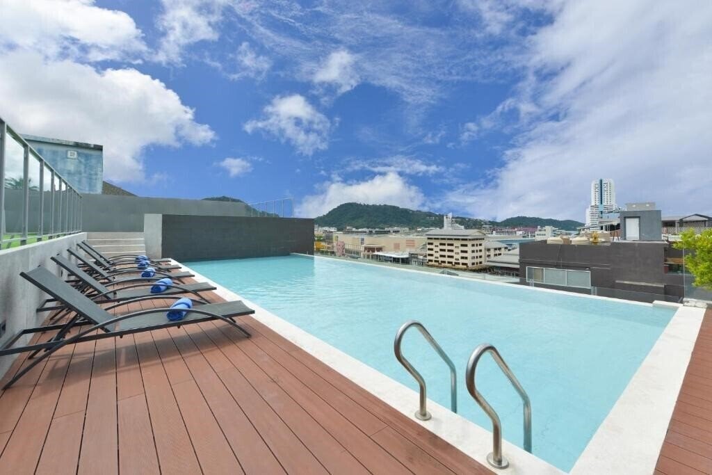 Изображение Grace Patong Hotel 4*