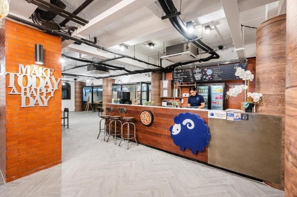 Kokotel Phuket Patong 3* суреті