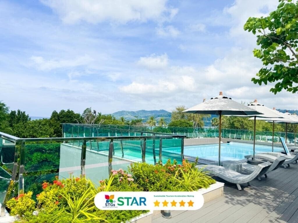 Clarion Hotel Patong Beach 4* суреті