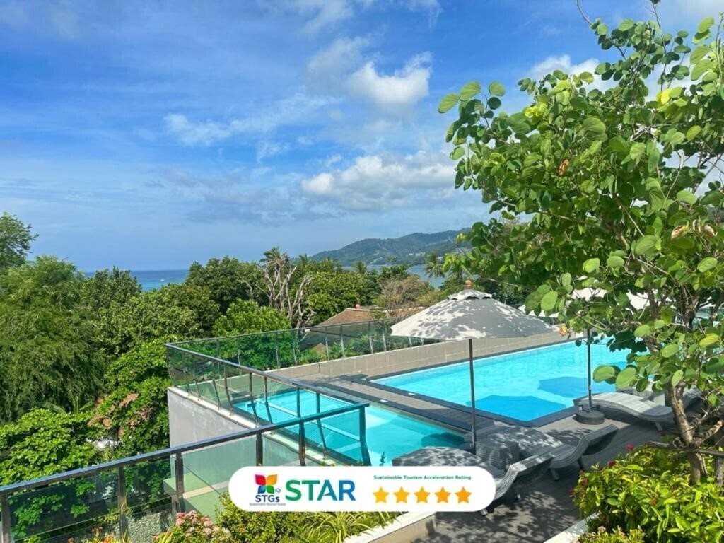 Clarion Hotel Patong Beach 4* суреті