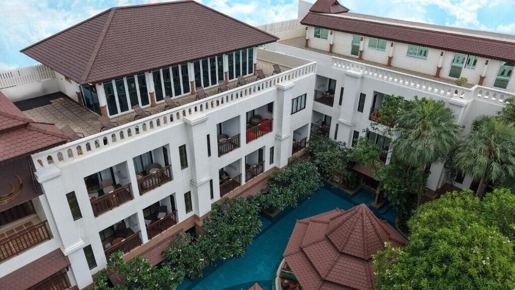 Картинка Quality Resort And Spa Patong Beach Phuket 4*
