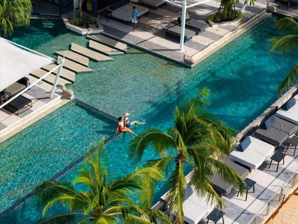 Фото Hotel Tide Phuket 5*