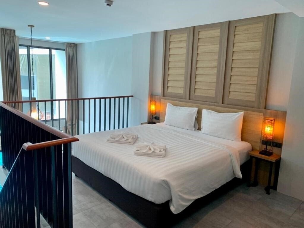 Atom Phuket Hotel 3* қонақ үйі