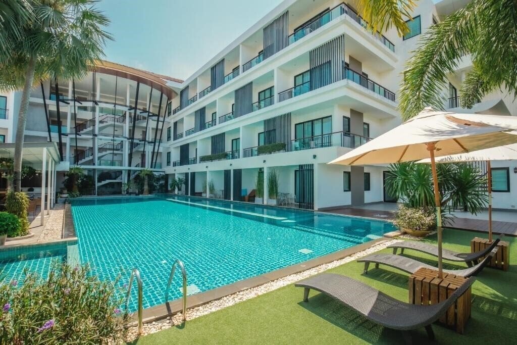 The Pago Design Hotel 4* суреті