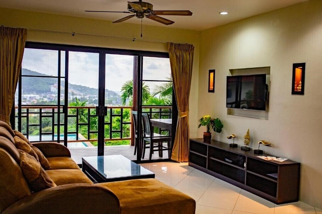 Baan Chom View Kamala 3* суреті