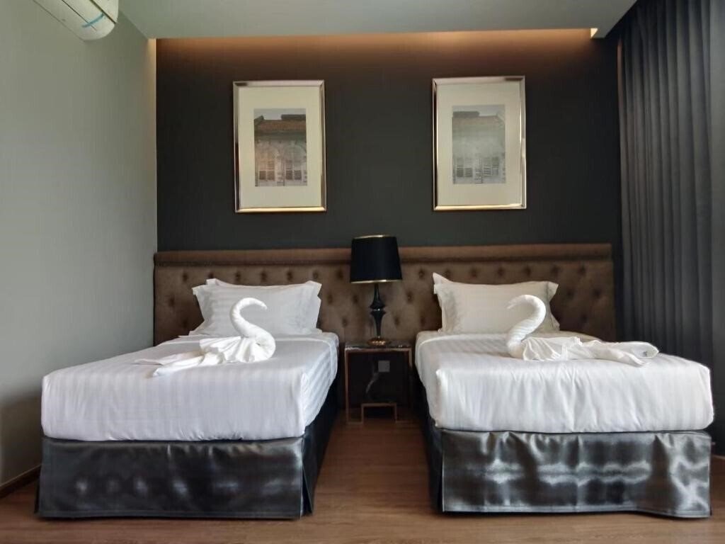 The Regent Hotel Kamala Beach 3* фотосуреті