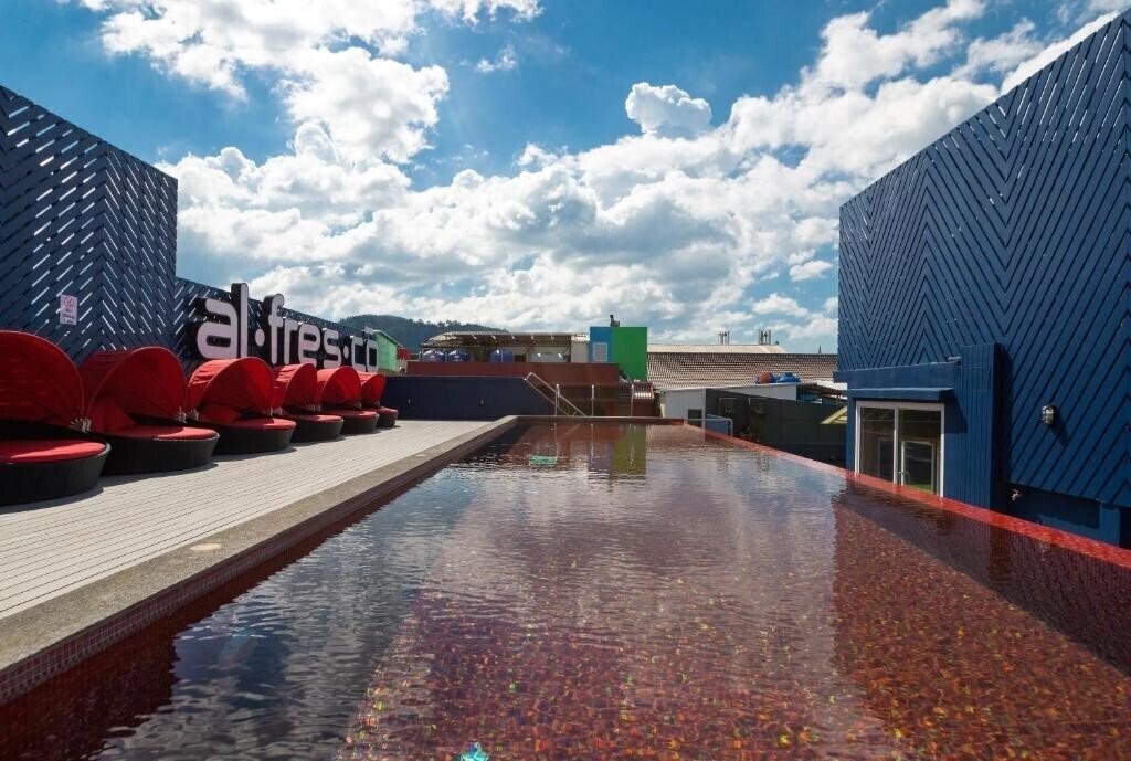 Alfresko Phuket Hotel 3* фотосуреті