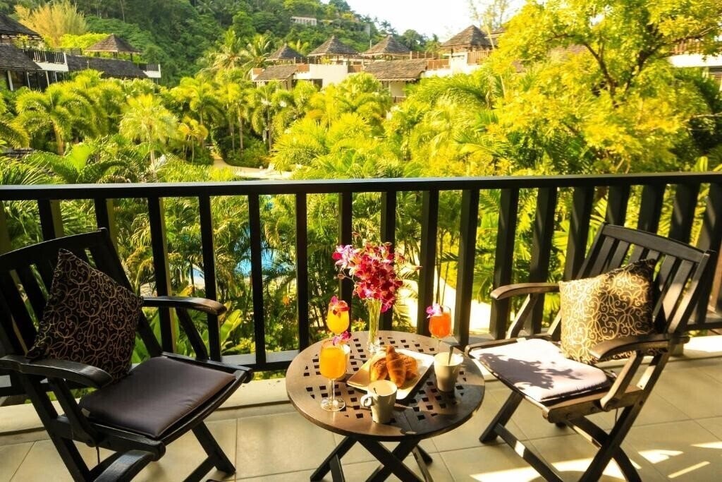 Картинка Bangtao Beach Garden 4*