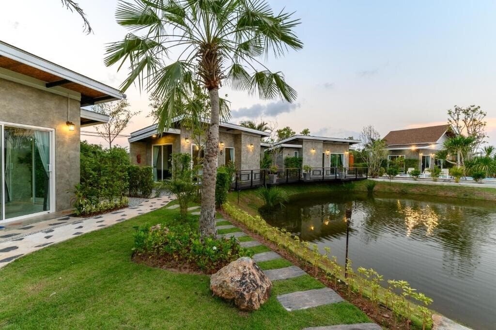 Картинка Loftpical Resort 3*