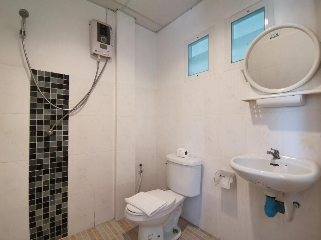 Фото Serene Villa Phuket By Zuzu 2*