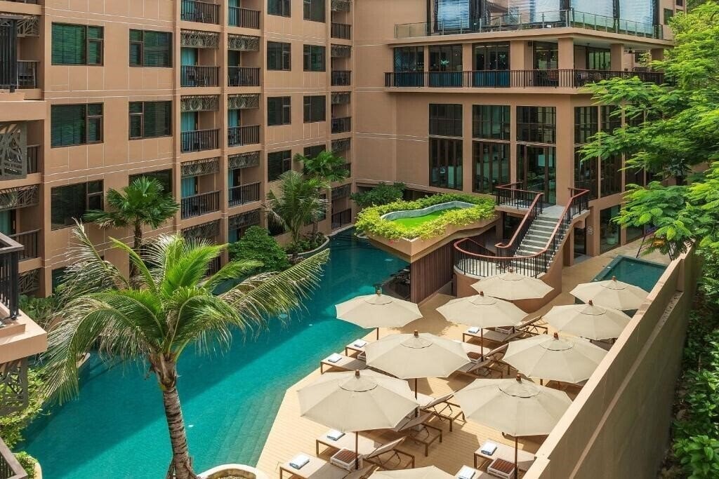 The Proud Karon 4* қонақ үйі