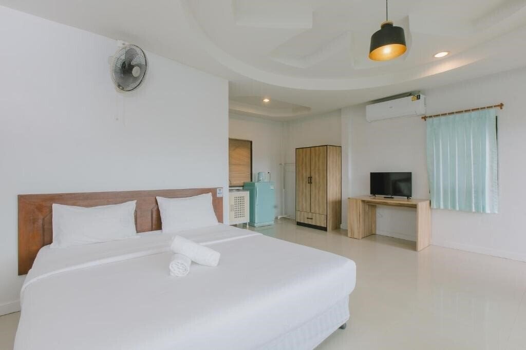 Фото Kata On Sea Bungalows 3*