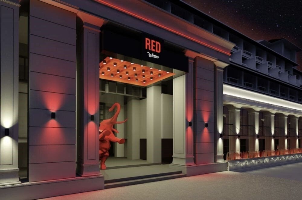 Radisson Red Patong 5* қонақ үйі