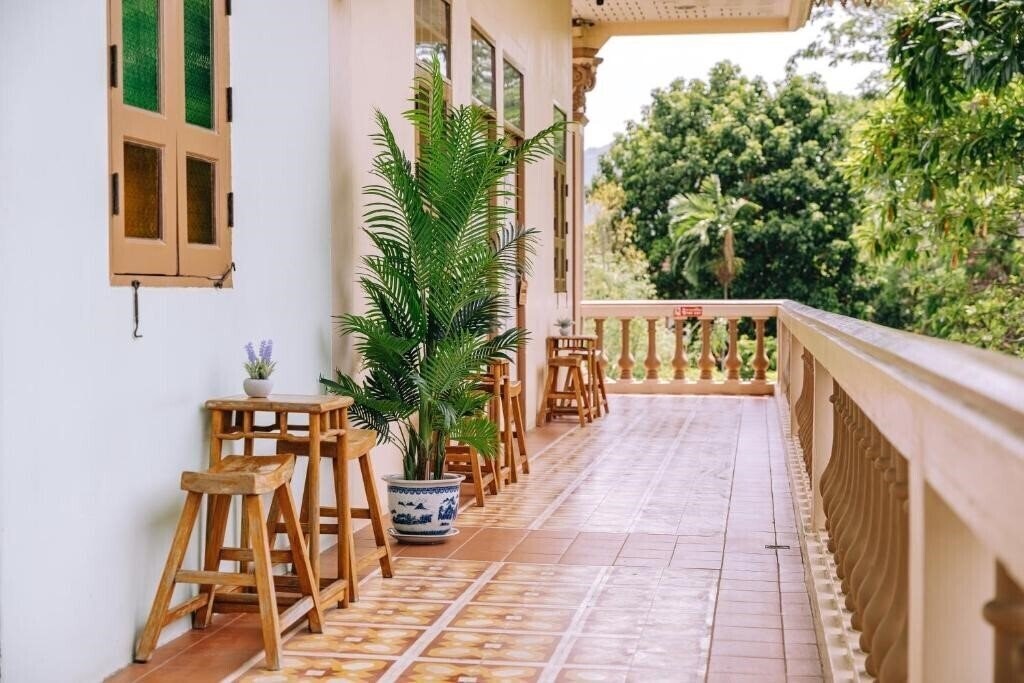 Фотография O’Nya Phuket Hotel 3*