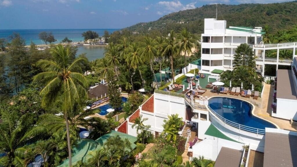 Фото Best Western Phuket Ocean Resort 3*