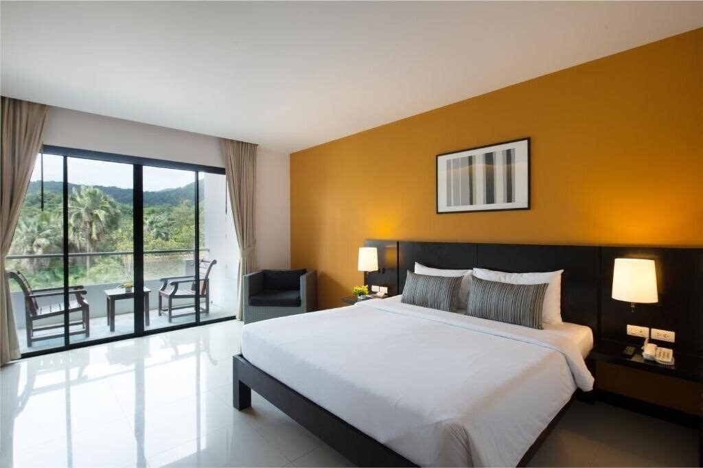 Отель Simplitel 3*